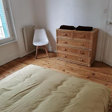 Hébergement de vacances Maison De à Thiers